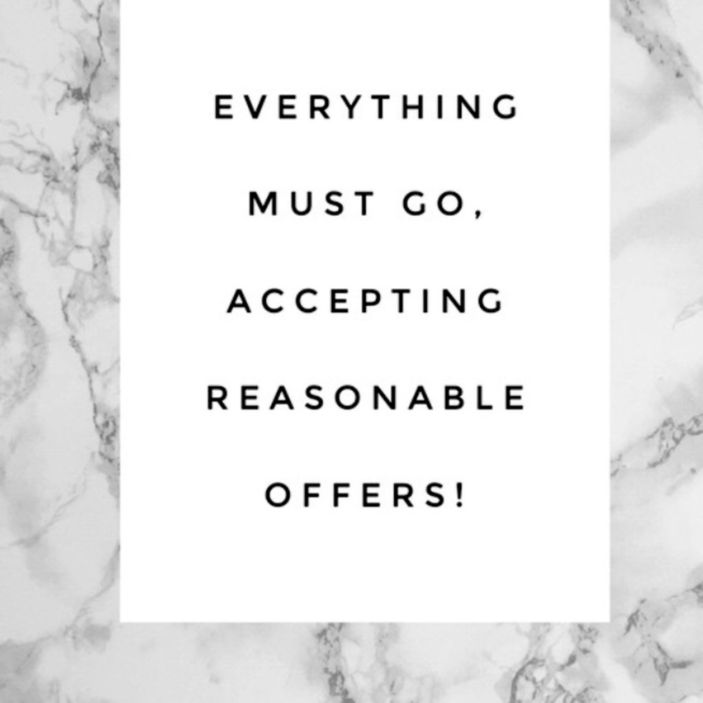 Everything must go !